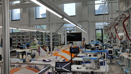 为服装行业装上“智慧引擎” 智能技术重塑时尚产业